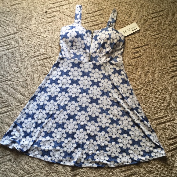 Dresses & Skirts - NWT Italian Dress Blue and White
